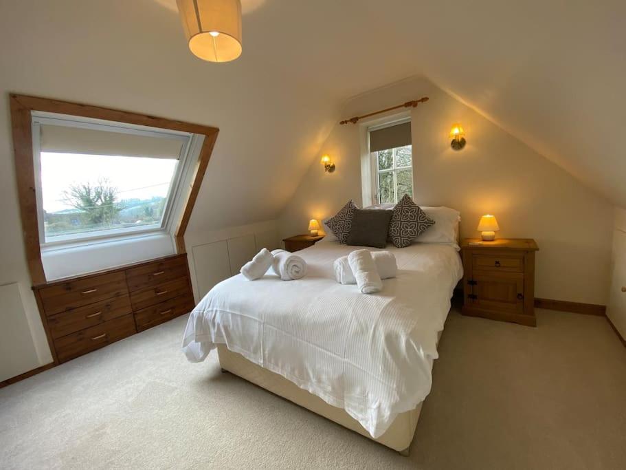 Eco-Friendly Dorset Cottage With Spa Set In Heart Of Countryside Sydling St Nicholas ภายนอก รูปภาพ