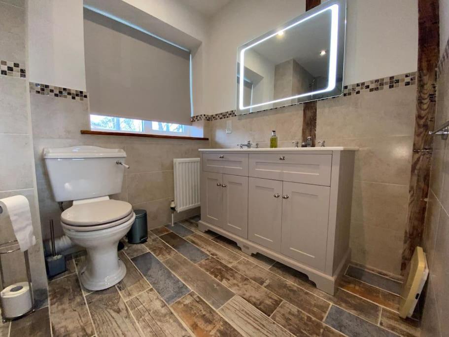 Eco-Friendly Dorset Cottage With Spa Set In Heart Of Countryside Sydling St Nicholas ภายนอก รูปภาพ